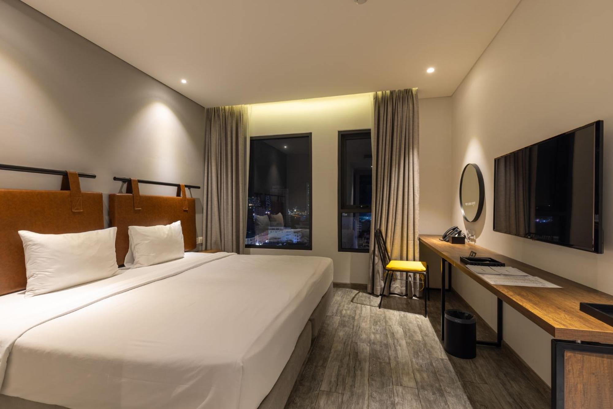 Em Oi Boutique Hotel Nha Trang Bagian luar foto